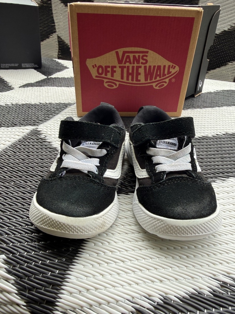 Vans Kids Black and White UltraRange Velcro Sneakers